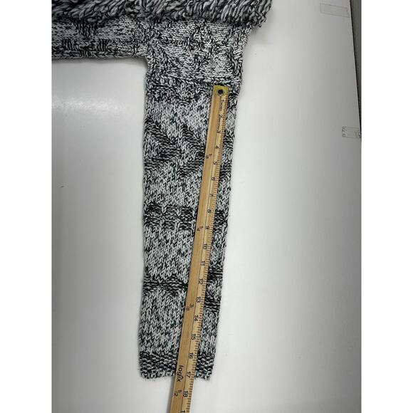 Lucky Brand Womens Sweater Size Medium Turtleneck Fringe Green White Pullover - Picture 10 of 12